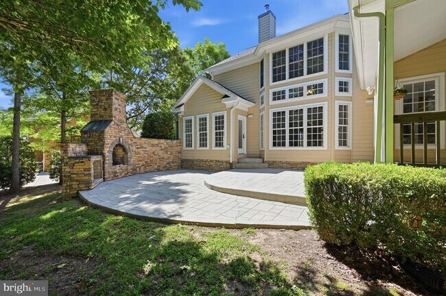 Building Photo - 11912 Old Elm Ct