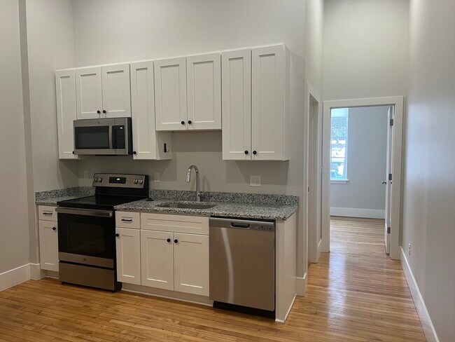 Building Photo - 34 St Joseph St