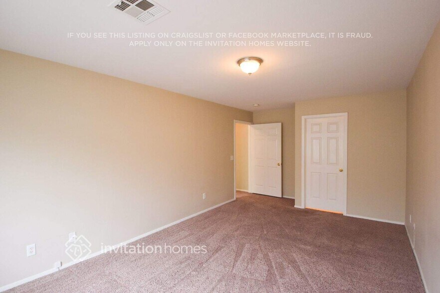 Building Photo - 672 Barbary Coast Ave