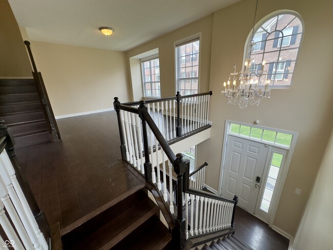 Building Photo - 9094 Demarest Dr