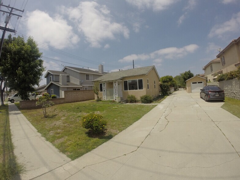 Building Photo - 9453 Cedar St