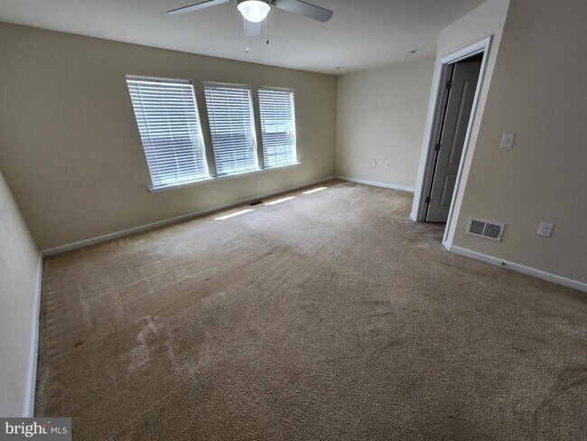 Building Photo - 104 Oflannery Ct