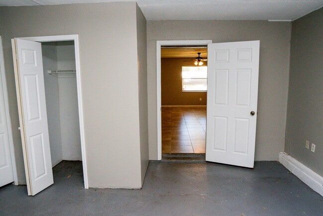 Building Photo - 1483 Elderton Dr