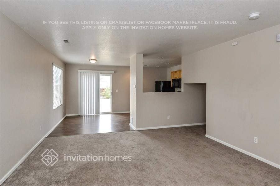 Building Photo - 1343 Flycatcher Ave