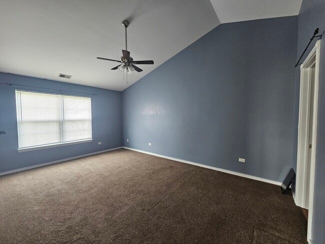 Building Photo - 2503 Sheehan Dr