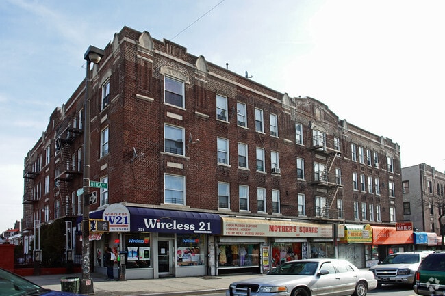 Primary Photo - 321-331 Utica Ave