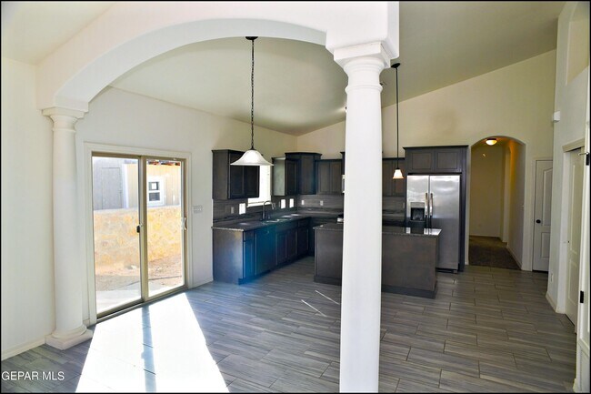 Building Photo - 781 Croxdale St