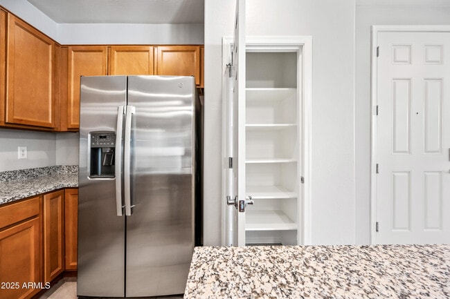 Building Photo - 8311 E Irwin Ave