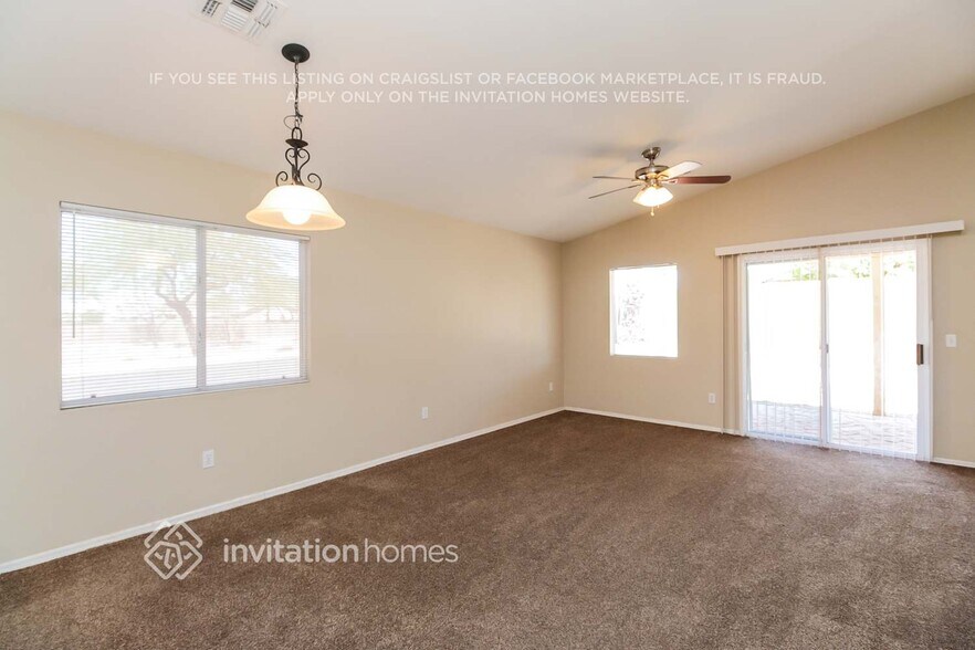 Building Photo - 11418 E Contessa St