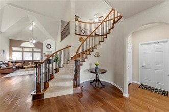 Building Photo - 2003 Silent Shore St