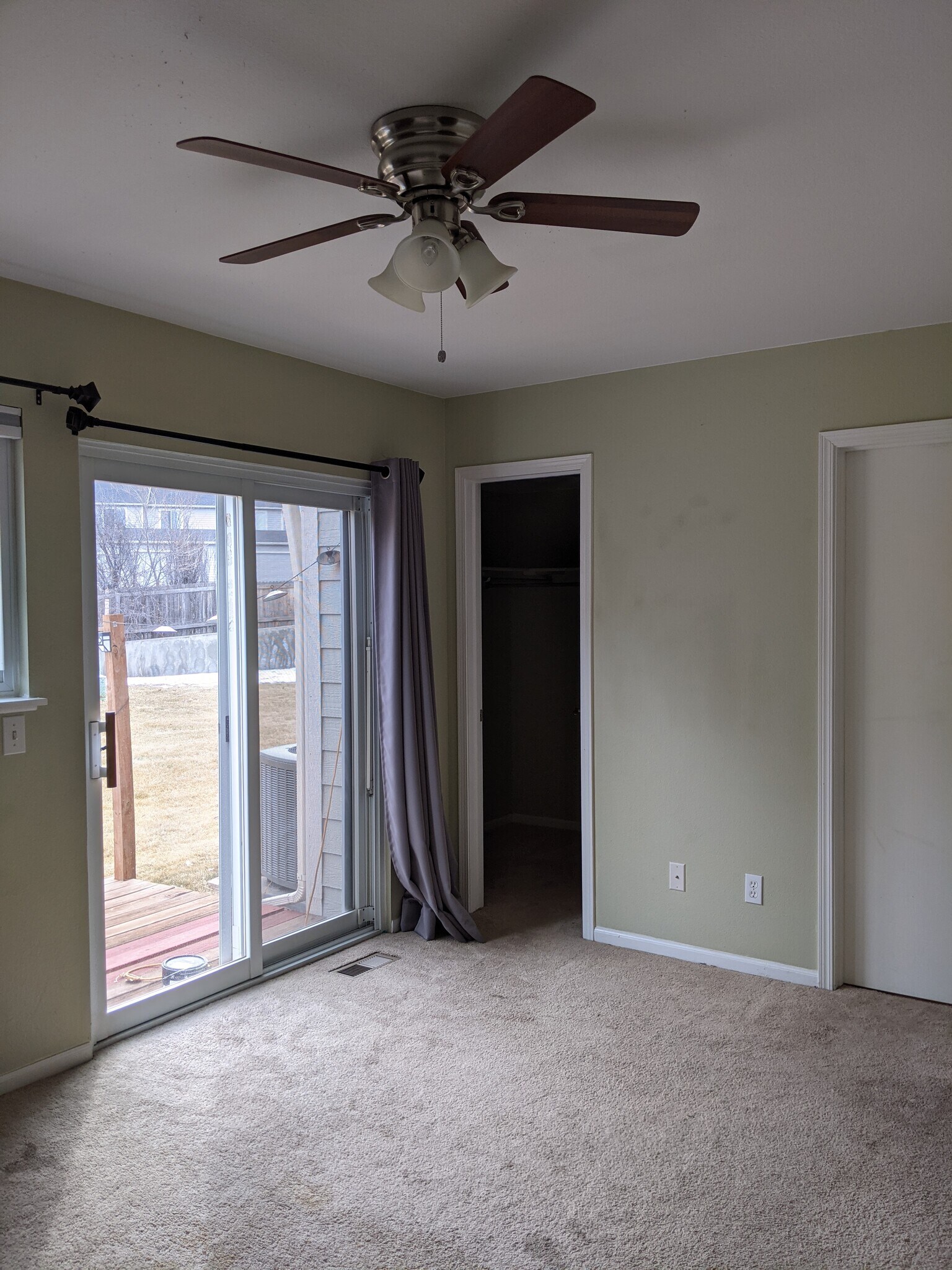 Walkout to park-like setting - 2929 Ross Dr