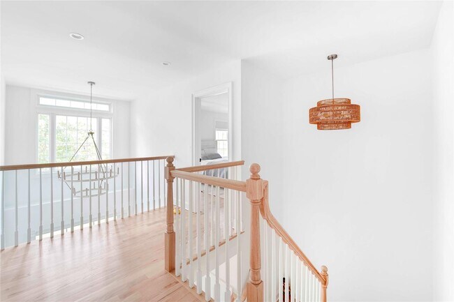 Building Photo - 29 Gateway Ct