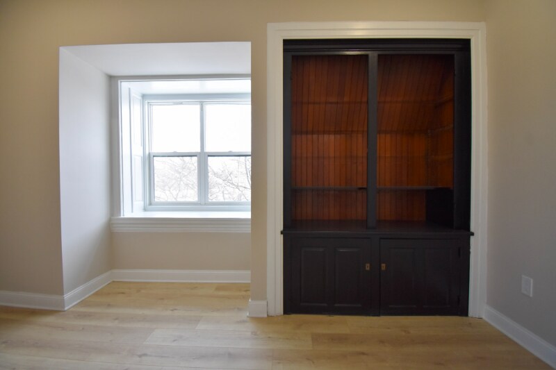 Building Photo - 1030 N 48th St