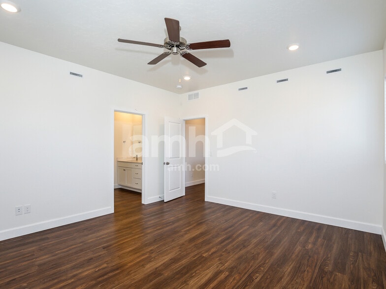 Building Photo - 5078 W White Ash Ct