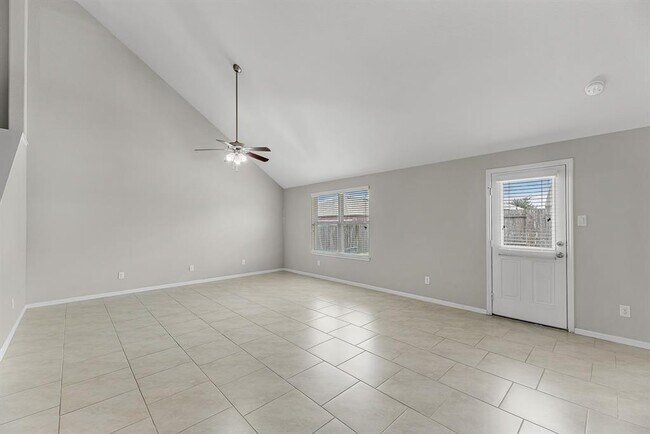 Building Photo - 29243 Jacobs River Dr