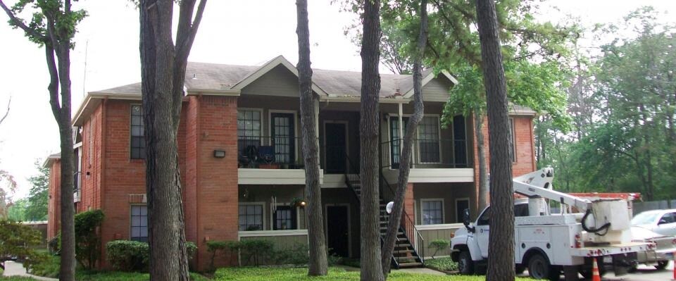 Redford Park - The Reston Apartments
