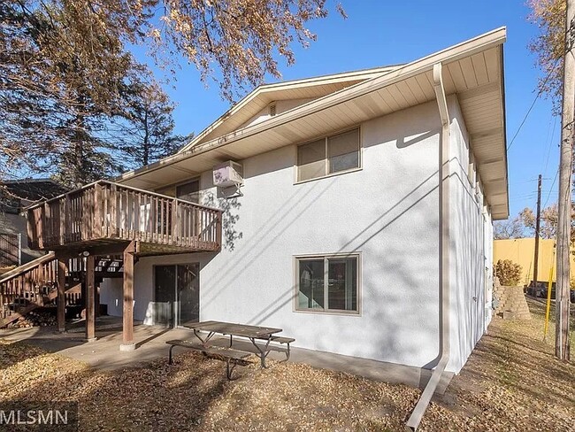 Building Photo - 1803 10th St NW