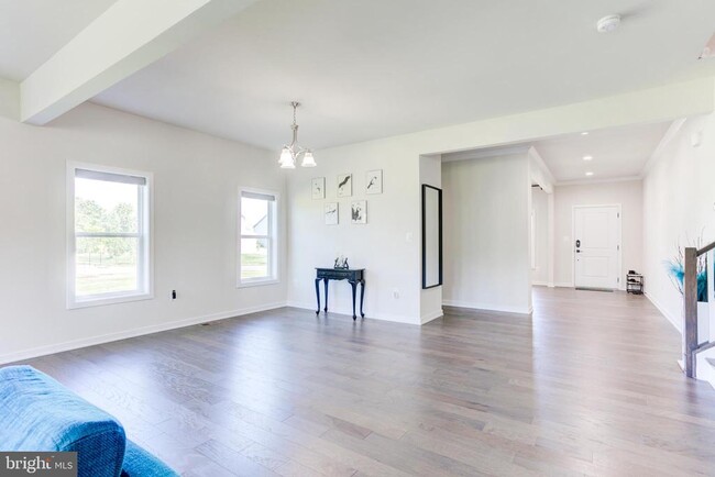 Building Photo - 41355 Tarragon Leaf Dr