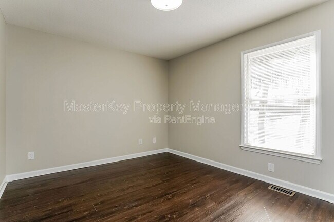 Building Photo - 3002 Appling Way