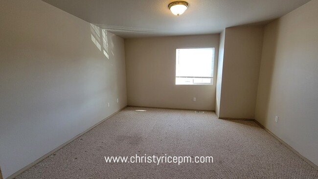 Building Photo - 5632 137th Pl SE