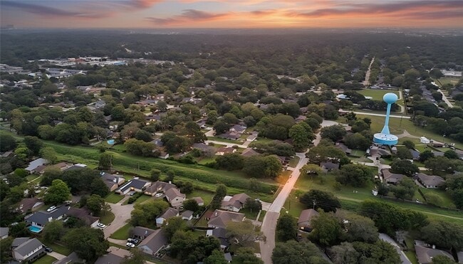 Building Photo - 13703 Cologne Dr