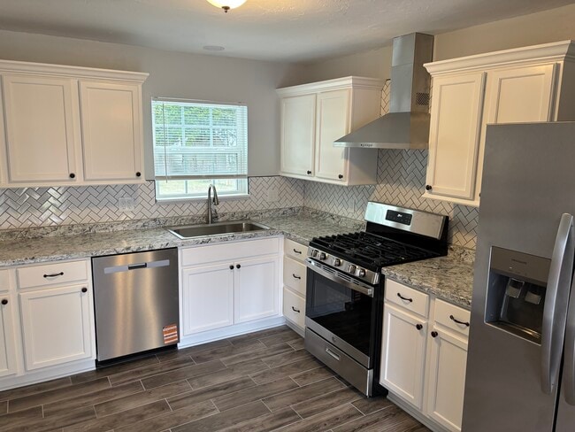 Building Photo - 4769 SE 27th St