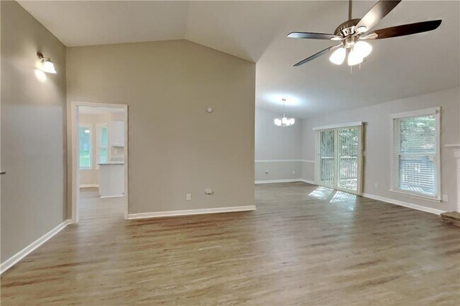 Building Photo - 3883 Nowlin Rd