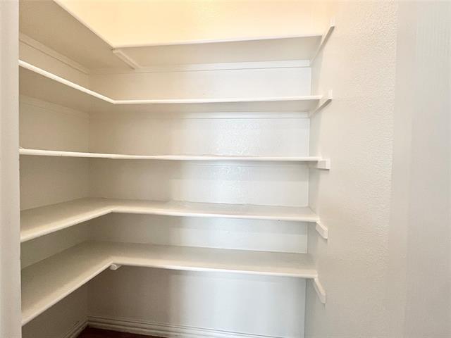 Building Photo - 7205 Middleburg Dr