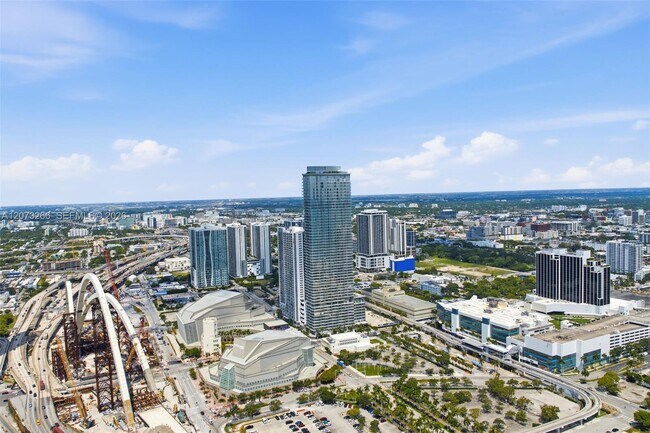 Building Photo - 1400 Biscayne Blvd