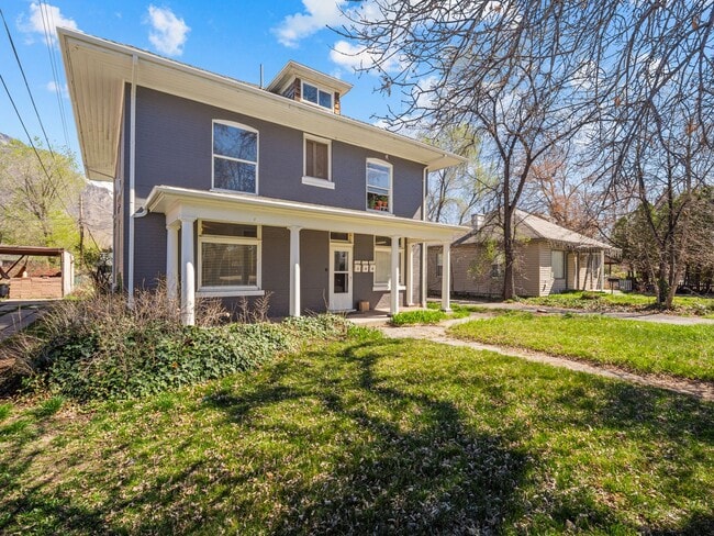 Building Photo - Ken-355 S 300 E, Provo UT 84606