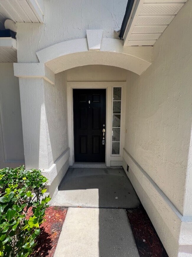 Building Photo - Oakleaf Home For Rent