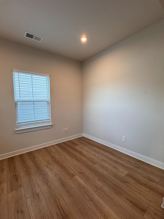 Building Photo - 204 Delamere Dr