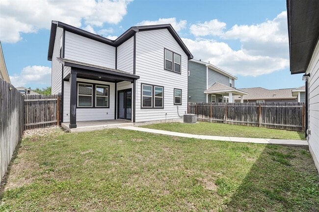 Building Photo - 2513 Pecan Island Dr