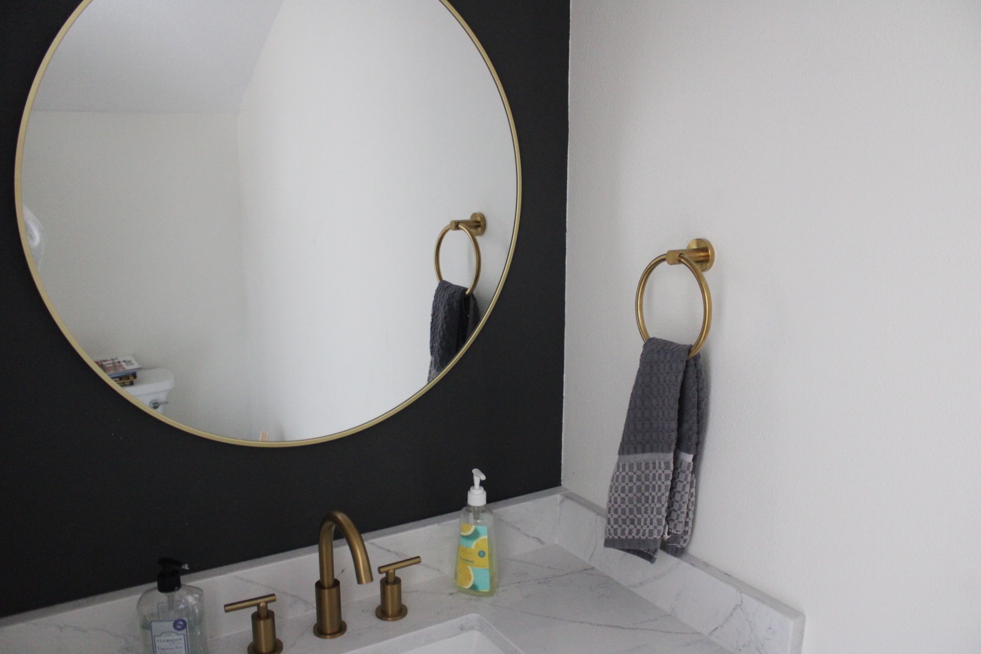 Building Photo - 3424 W Lemon St