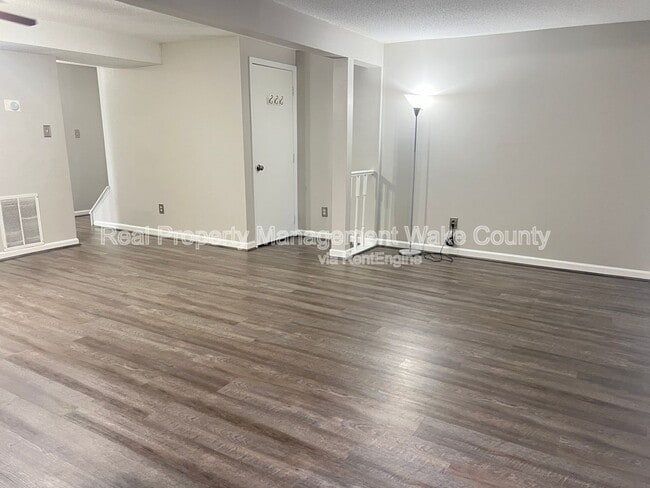 Building Photo - 4306 Halliwell Dr