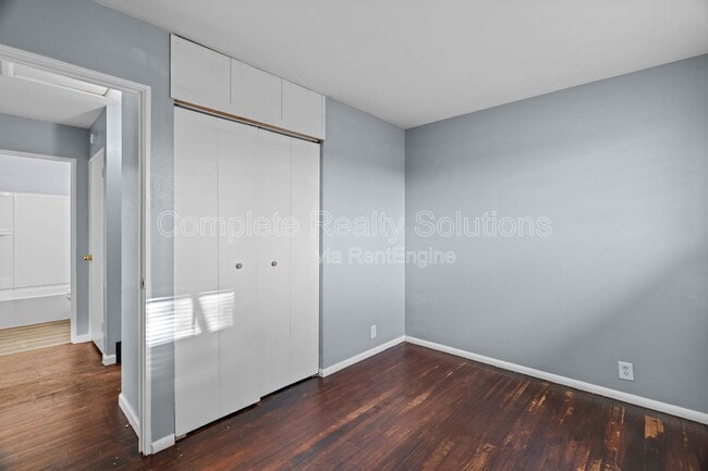 Building Photo - 10314 Viscount Dr