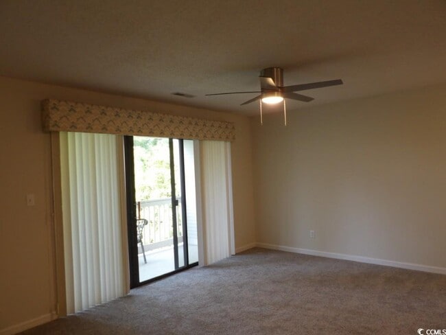 Building Photo - 1095 Plantation Dr