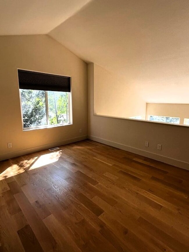 Building Photo - 55 Salt Lick Pl