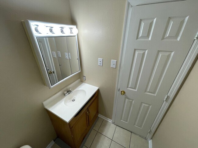 Building Photo - 4219 Young St