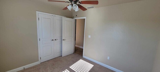 Building Photo - Beautiful 3 bed 2 bath home!