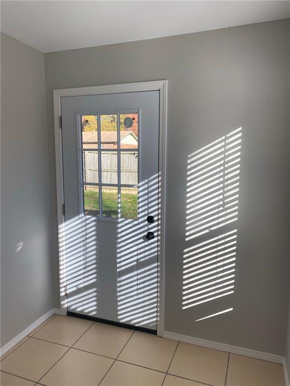 Building Photo - 3405 W Wood St