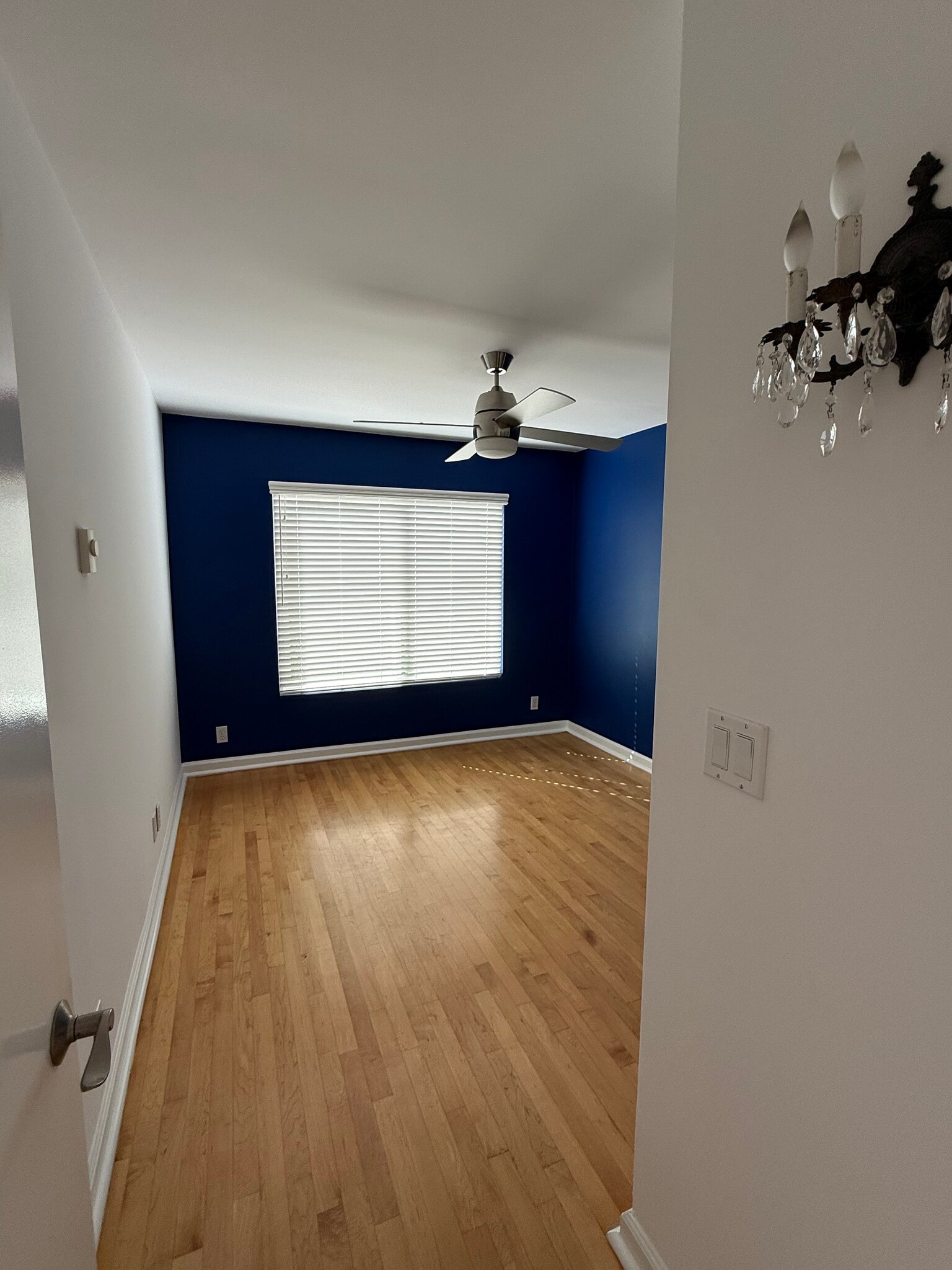 Building Photo - 18139 Coastline Dr