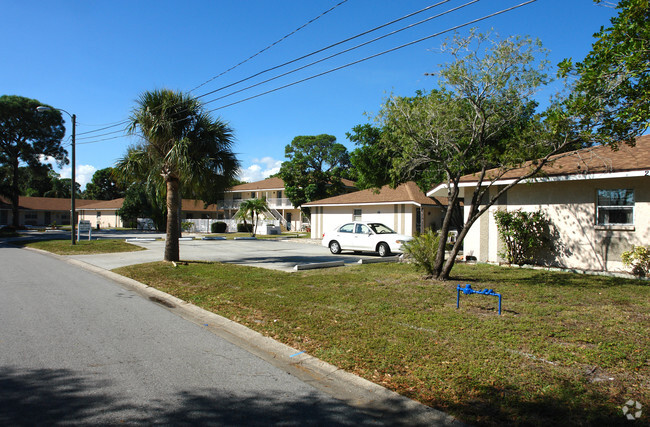 Building Photo - Jefferson Manor