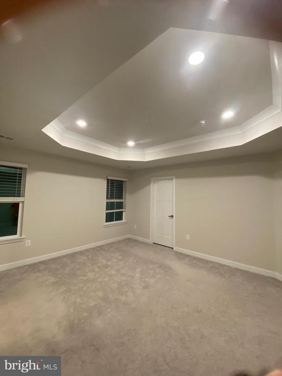 Building Photo - 349 Piper Ln