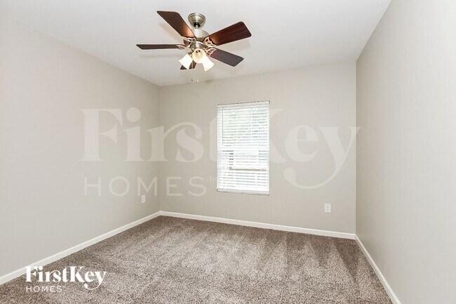 Building Photo - 509 Winder Trail