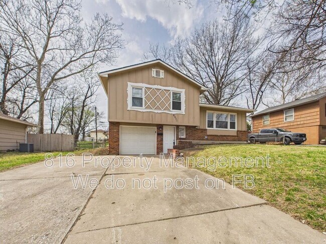 Building Photo - 4834 Evanston Ave