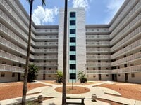 Building Photo - 15600 NW 7th Ave