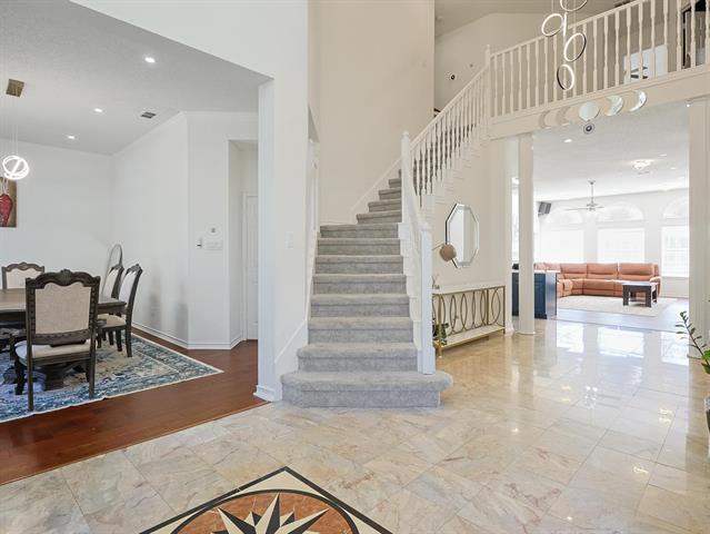 Building Photo - 501 Halifax Ln