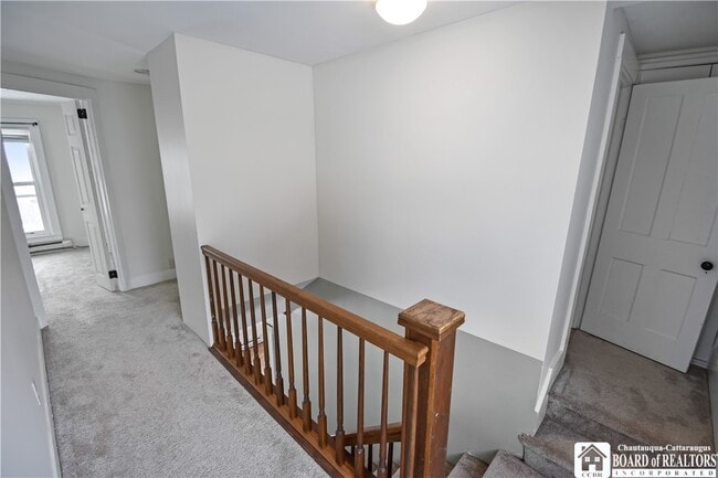 Building Photo - 101 Valley St