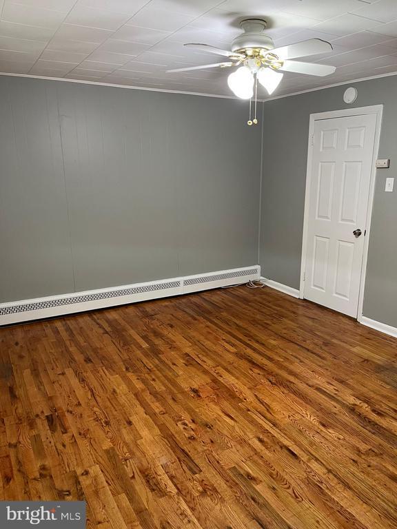 Building Photo - 4329 Dungan St